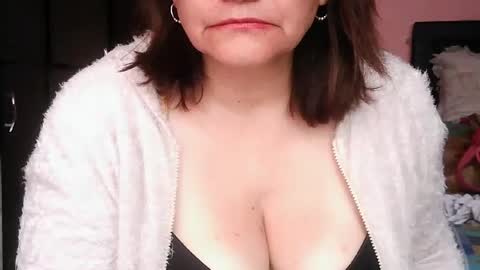Snapshot of biancasteel chatting on 18, 6, 2026 biancasteel online show from 18, 6, 2026
