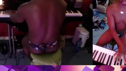 BicepsandFrot online show from 16, 2, 2026