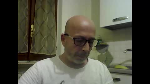 Snapshot of big23italy chatting on 28, 4, 2026 big23italy online show from 28, 4, 2026