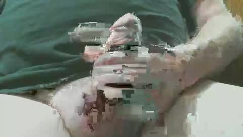 Shaved Dad horny looking for a buddy online show from 14, 9, 2025