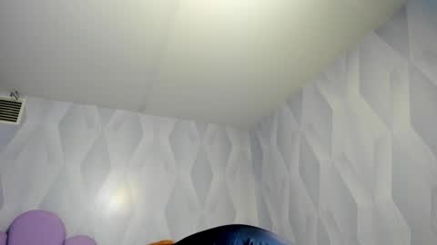 big_ladytrans online show from 19, 9, 2025