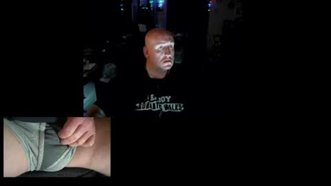 Snapshot of big_teddy_bear76 chatting on 5, 8, 2026 big_teddy_bear76 online show from 5, 8, 2026