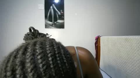 bigass001_ online show from 14, 11, 2025