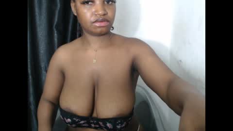 Snapshot of bigassdrip chatting on 15, 4, 2026 bigassdrip online show from 15, 4, 2026