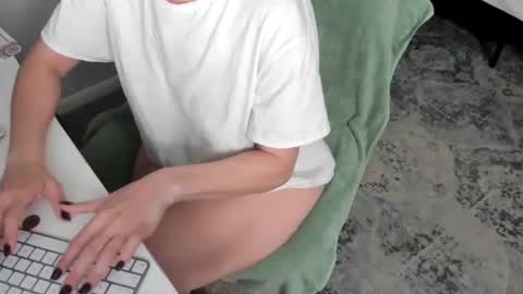 bigb00tijudy online show from 31, 3, 2026