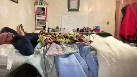 Mr. Muscle Monster online show from 17, 12, 2025