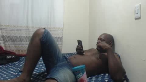 Snapshot of bigbeerblackxxl chatting on 26, 6, 2026 HARLEX onlyfans online show from 26, 6, 2026