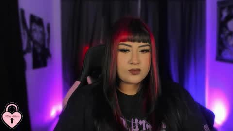 bigboobs cloe online show from 16, 1, 2026