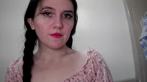 Isabella online show from 22, 12, 2024