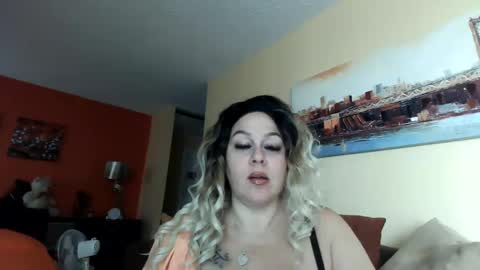 BIG BREAST SABRINA online show from 5, 3, 2025