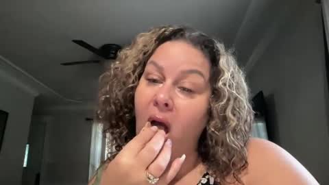 BIG BREAST SABRINA online show from 1, 10, 2025