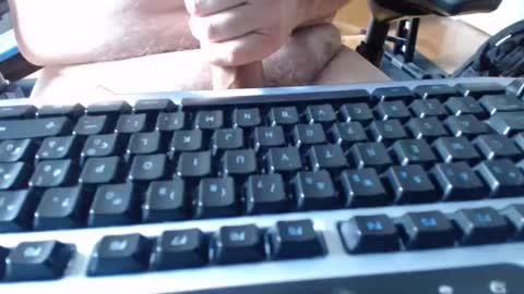 bigcock4u2cme online show from 25, 11, 2025