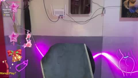 queen amanda online show from 13, 12, 2024