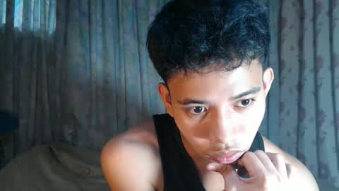 bigcockyummysexjosh online show from 26, 3, 2026