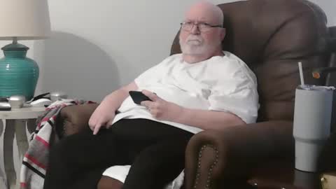 Snapshot of bigcraig123 chatting on 1, 1, 2025 Craig online show from 1, 1, 2025