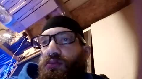 Snapshot of bigdaddy1231995 chatting on 19, 10, 2025 BigDaddykodack online show from 19, 10, 2025