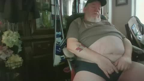 Snapshot of bigdaddybear1244 chatting on 21, 2, 2026 BigDaddyBear online show from 21, 2, 2026