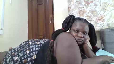 Snapshot of bigdarkass chatting on 4, 6, 2026 VIOLET online show from 4, 6, 2026