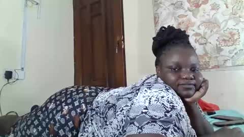 Snapshot of bigdarkass chatting on 8, 6, 2026 VIOLET online show from 8, 6, 2026