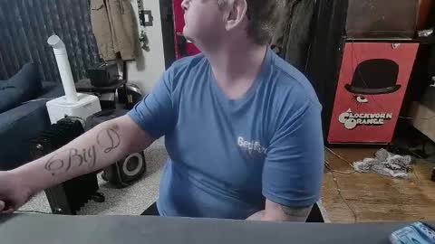 Darryl online show from 21, 4, 2026