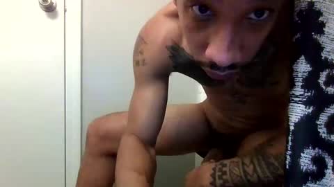 Snapshot of bigdickmarixxx chatting on 23, 11, 2025 bigdickmarixxx online show from 23, 11, 2025