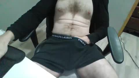 Snapshot of bigdickslangin421 chatting on 14, 12, 2025 bigdickslangin421 online show from 14, 12, 2025