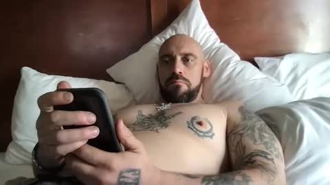 Snapshot of bigdikdaddydrew69 chatting on 17, 12, 2024 bigdikdaddydrew69 online show from 17, 12, 2024
