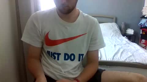 Snapshot of biggbaguette1 chatting on 11, 5, 2026 biggbaguette1 online show from 11, 5, 2026