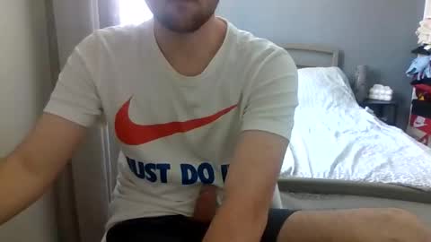 Snapshot of biggbaguette1 chatting on 11, 5, 2026 biggbaguette1 online show from 11, 5, 2026