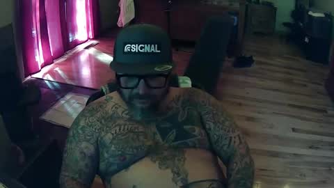 biggdaddy4206913 online show from 7, 11, 2025
