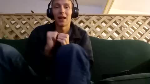 biggestboiiii online show from 24, 1, 2025