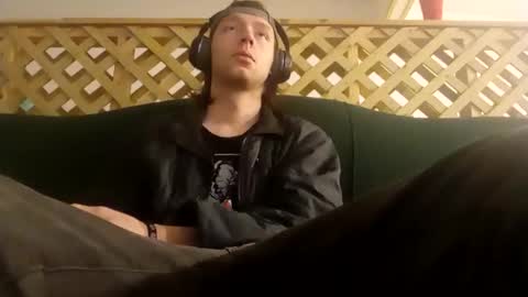 biggestboiiii online show from 5, 10, 2025