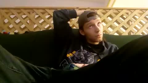 biggestboiiii online show from 8, 3, 2026