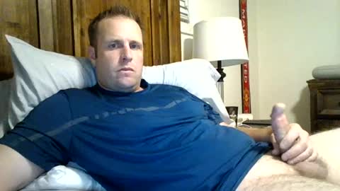 Snapshot of biggie19523064 chatting on 14, 7, 2026 biggie19523064 online show from 14, 7, 2026