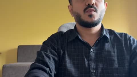 Snapshot of bighandsomesatisfy chatting on 2, 7, 2026 bighandsomesatisfy online show from 2, 7, 2026