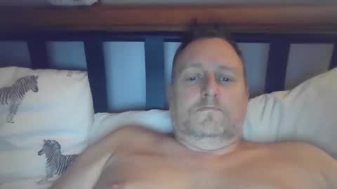 Snapshot of bigjimm71 chatting on 15, 12, 2025 bigjimm71 online show from 15, 12, 2025