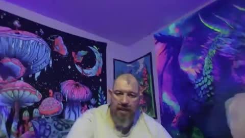 bigman42of0rlife online show from 23, 3, 2026