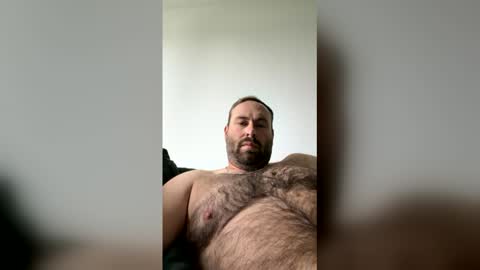 Snapshot of bigmikept17 chatting on 1, 6, 2026 bigmikept17 online show from 1, 6, 2026