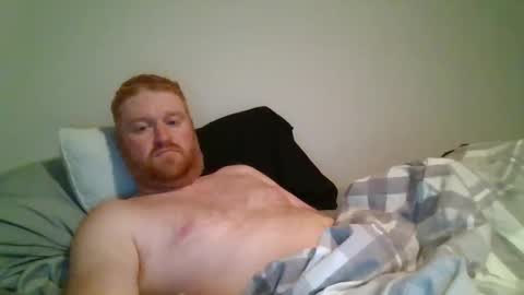 Snapshot of bigred92899 chatting on 28, 4, 2026 bigred92899 online show from 28, 4, 2026