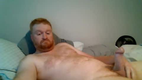 Snapshot of bigred92899 chatting on 23, 5, 2026 bigred92899 online show from 23, 5, 2026