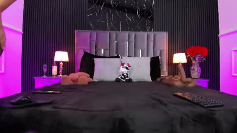 Zayra online show from 24, 7, 2026