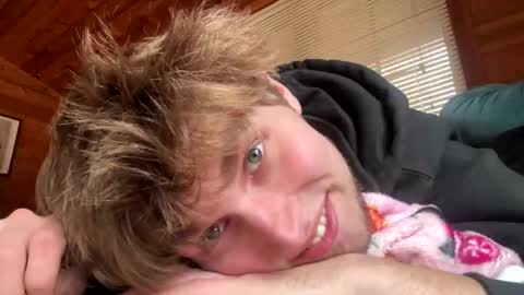 bigskinnyboyshh online show from 9, 11, 2025