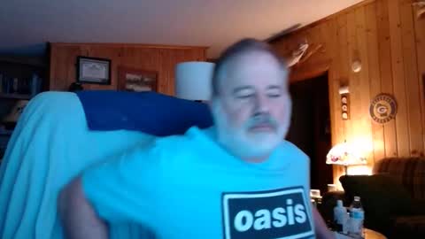 Snapshot of bigthicksatisfying2 chatting on 18, 4, 2026 bigthicksatisfying2 online show from 18, 4, 2026
