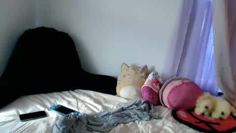 Morgan Lafeuille online show from 25, 11, 2025