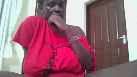 Snapshot of bigtit166077 chatting on 19, 10, 2025 bigtit166077 online show from 19, 10, 2025