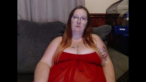 Snapshot of bigtitsgirl9991 chatting on 27, 9, 2025 Kim online show from 27, 9, 2025