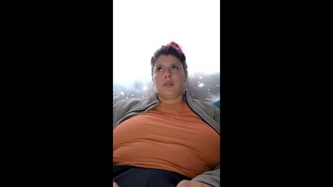 bigtitslala online show from 25, 2, 2026