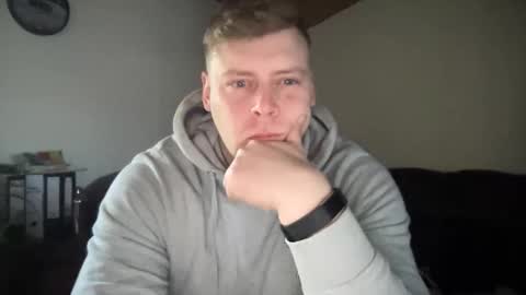 Snapshot of bigtwhite chatting on 3, 10, 2025 bigtwhite online show from 3, 10, 2025