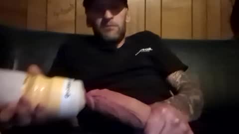 bigwytecock1979 online show from 5, 3, 2026