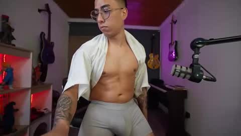 bigxboy96 online show from 30, 10, 2025